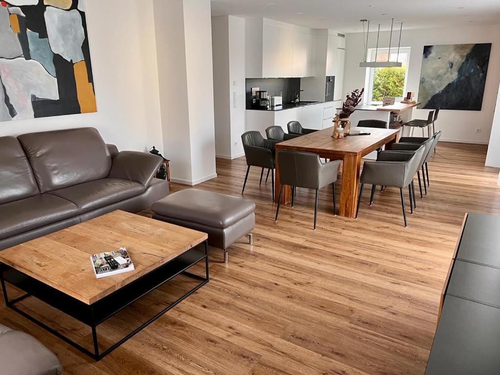 Apartments Bei Playmobil Eg,130M2,Grosse Terassen,24H Self Check-In, Free Parking Zirndorf Buitenkant foto