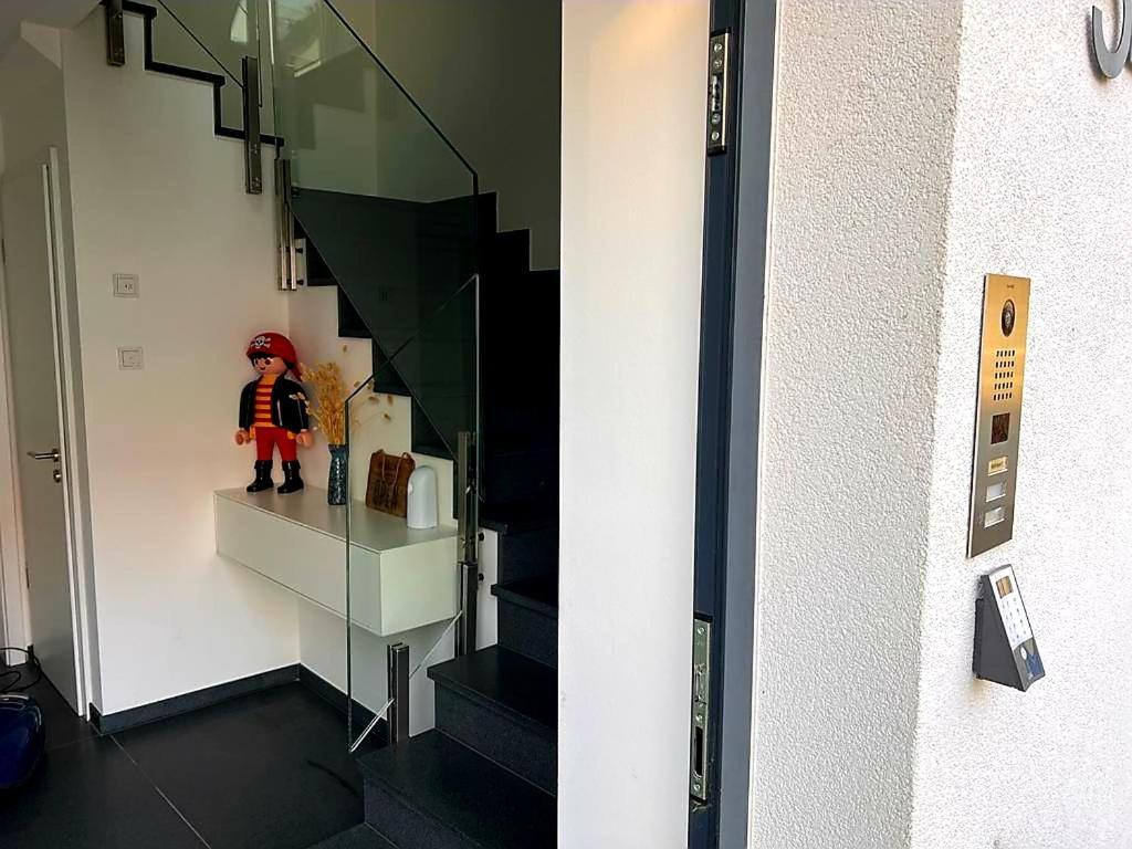 Apartments Bei Playmobil Eg,130M2,Grosse Terassen,24H Self Check-In, Free Parking Zirndorf Buitenkant foto